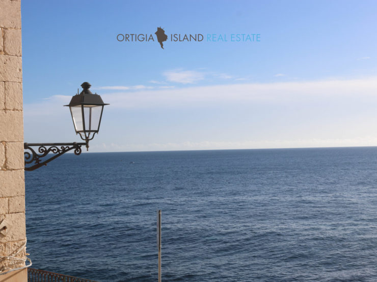 Ortigia Maison with sea view for sale