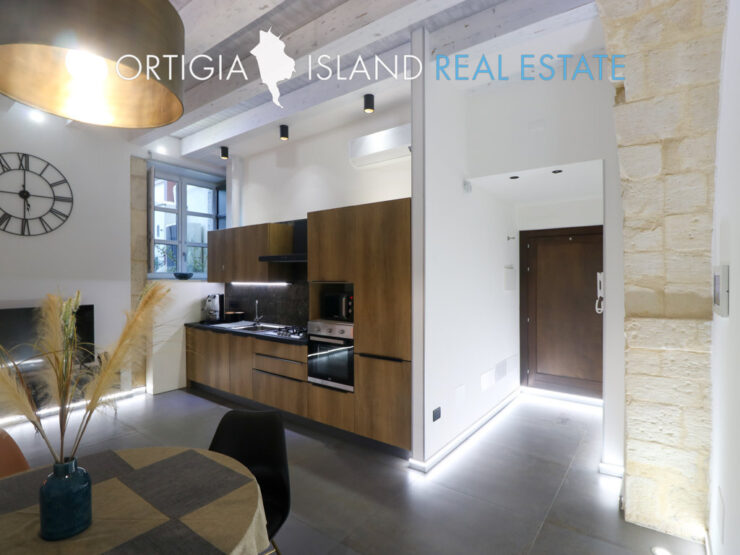 Ortigia in vendita elegante casa vacanze