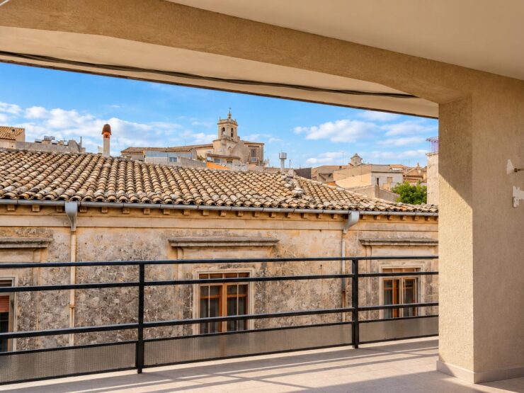 Intero stabile indipendente Palazzolo Acreide